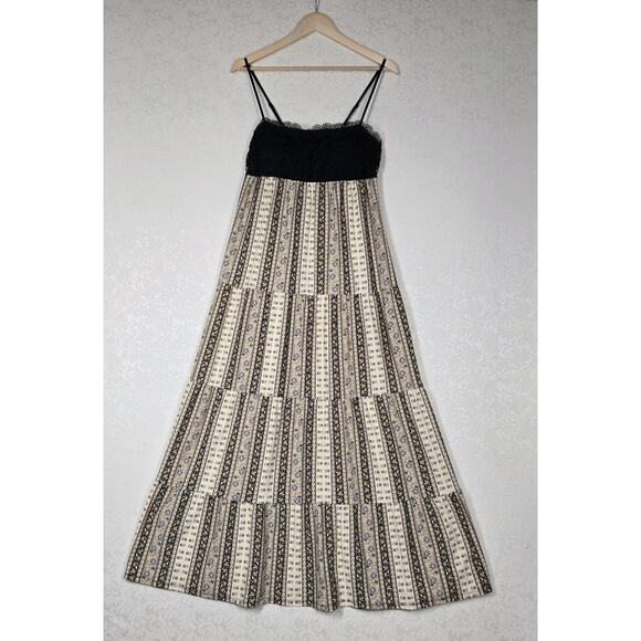 No Boundaries Maxi Dress sz M Black Tan Strappy Tiered Crochet Lace Boho - Picture 6 of 16